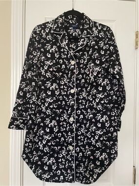 Chaps Black Floral Cotton Button-Front Top